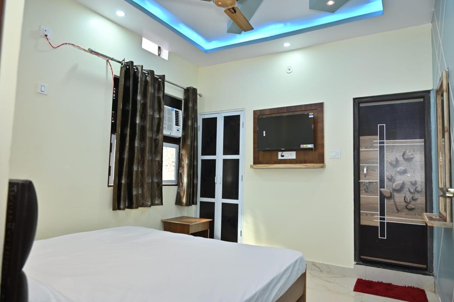 Bholashankara Vasavi Annapurna Satram - Varanasi, Varanasi