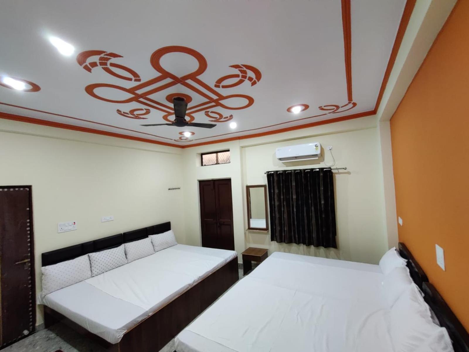 Bholashankara Vasavi Annapurna Satram - Varanasi — Photos 3